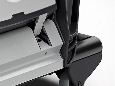 Comparing Uebler i21 and Thule EasyFold XT 2: Which Bike Rack Is Better?